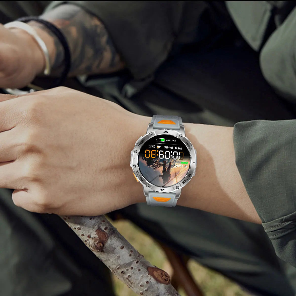 Rugged smart watch with flashlight and 1.7" display – view 5