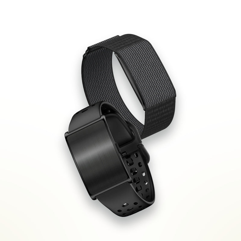 Screenless fitness band with AI health analysis